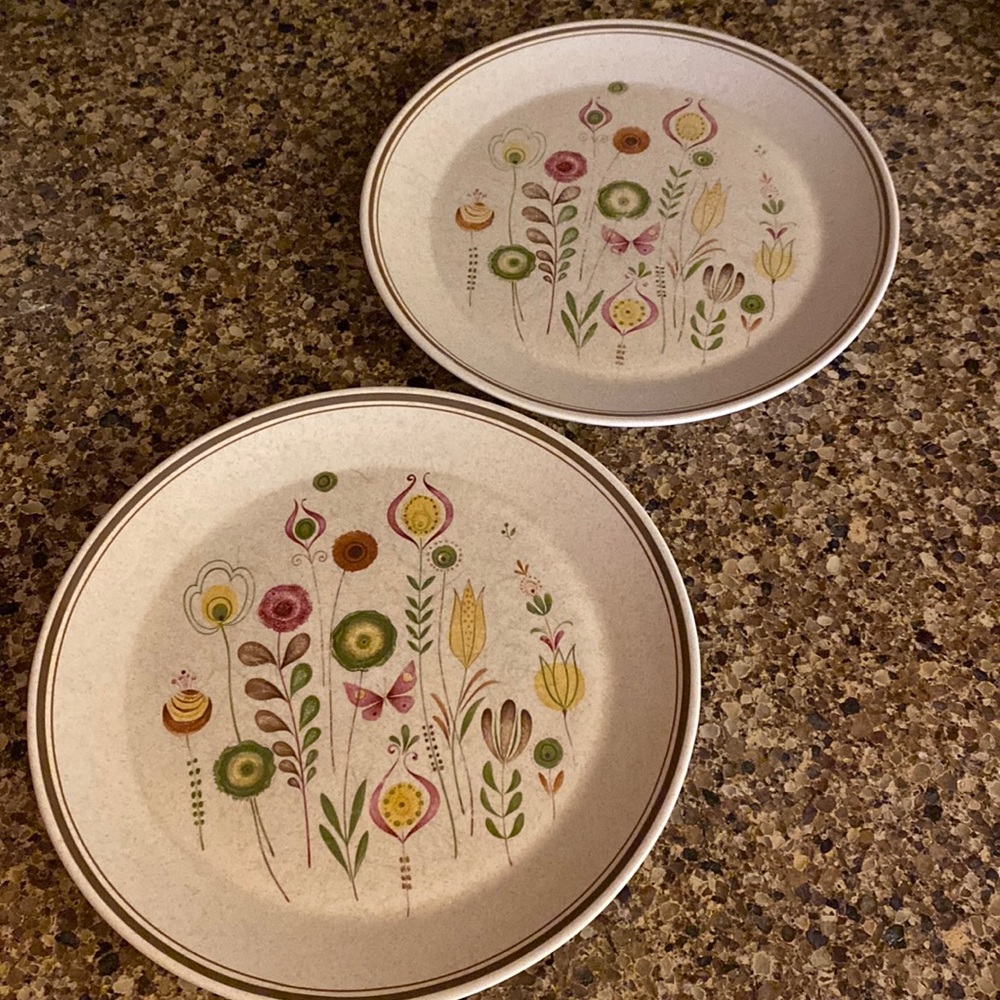 Temper-ware by  LENOX, SPRITE, set of 2 dinner plates, vintage, Made in U.S.A.